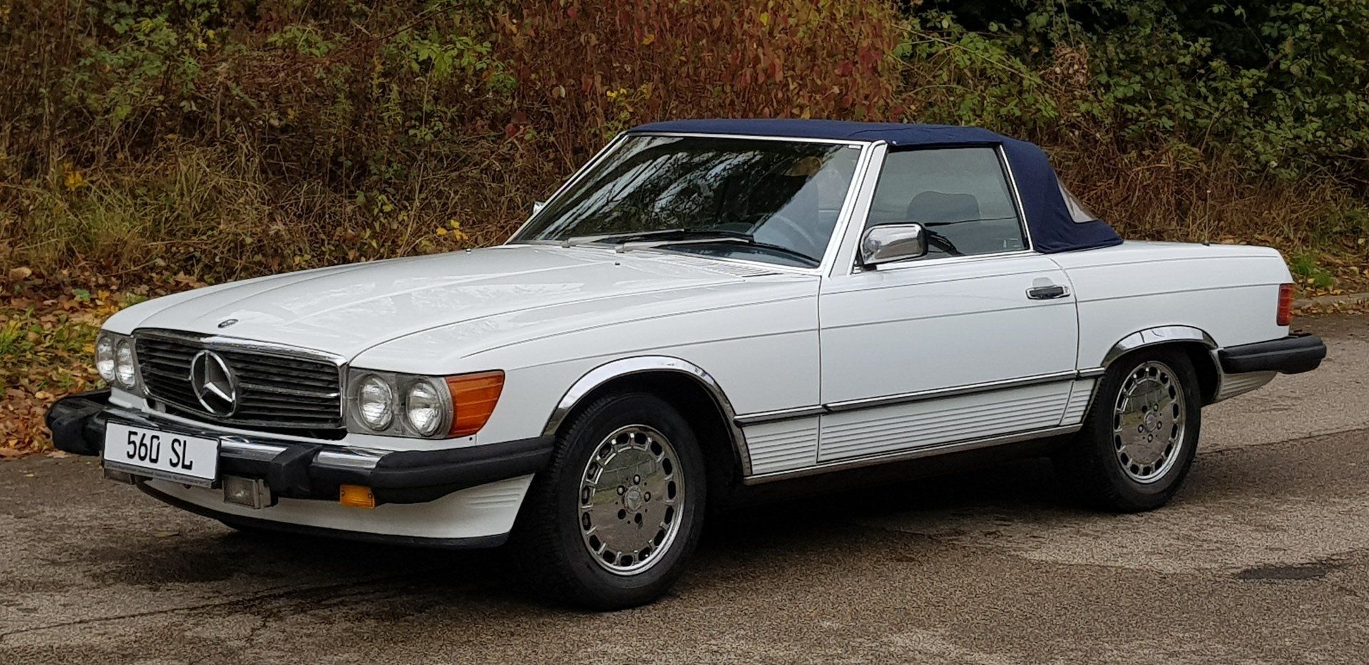 Ihr Mercedes Benz SL Händler der Baureihe R107 - 560SL/450SL/380SL